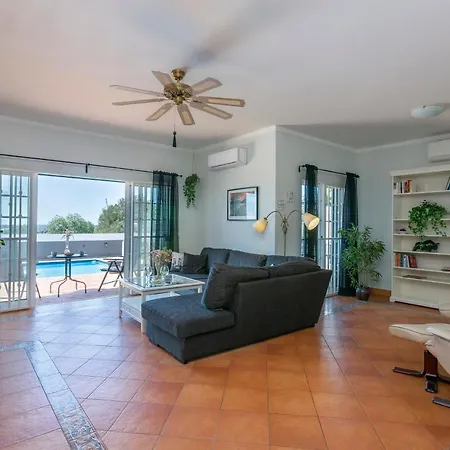 Countryside W Panoramic View, Roof Terrace, Private Garden & Pool Villa Loule
